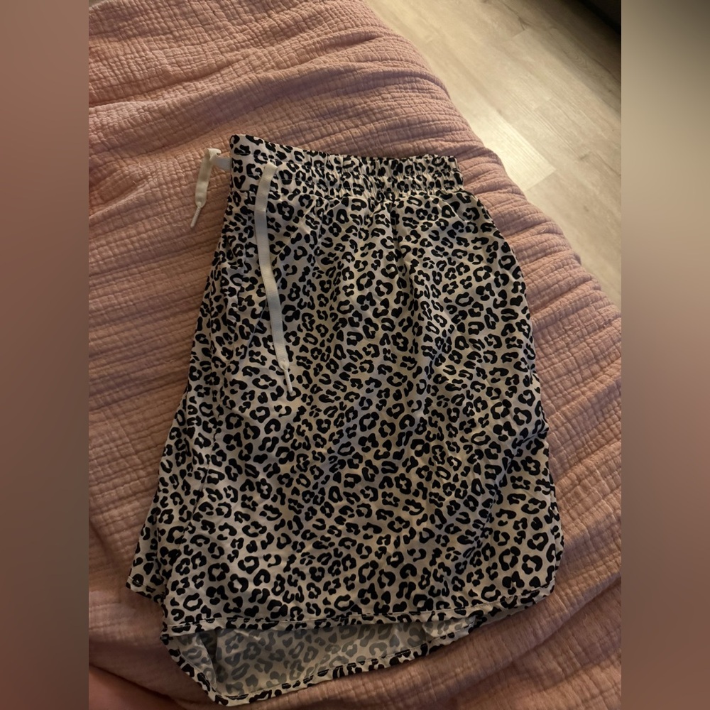 Buff Bunny Flo shorts